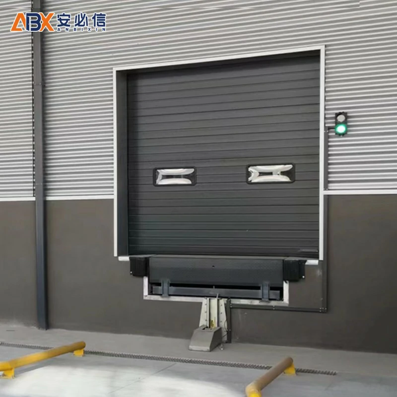 昆玉钢质滑升门